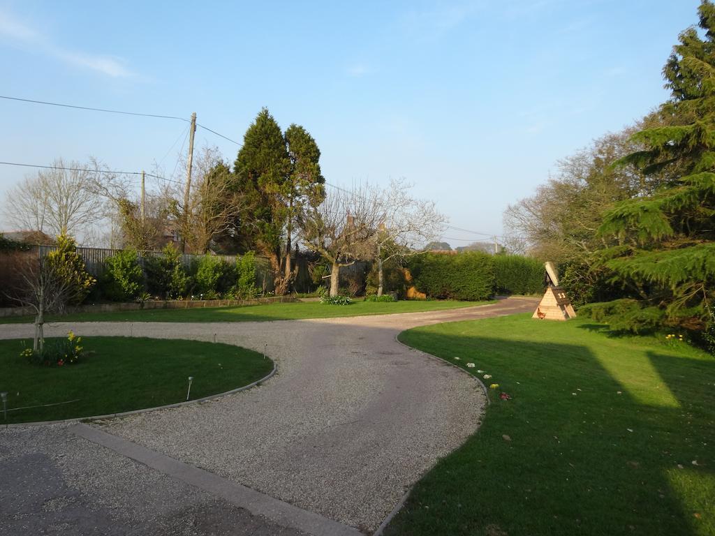 Sway Hunters Croft Bed & Breakfast エクステリア 写真