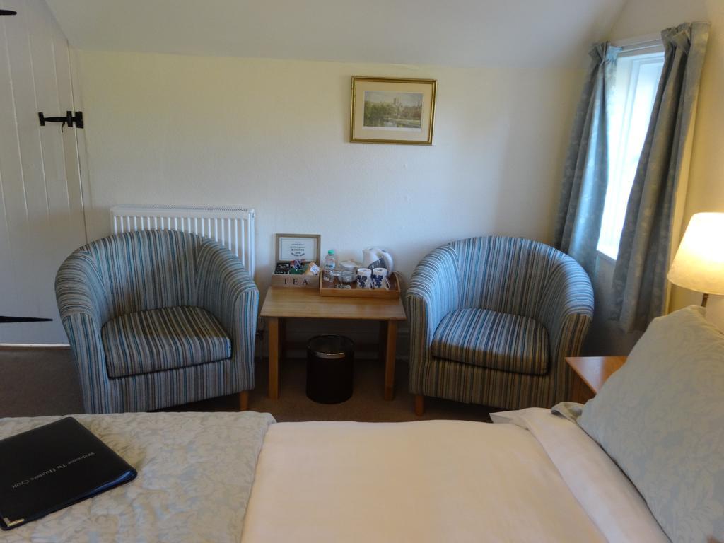 Sway Hunters Croft Bed & Breakfast エクステリア 写真